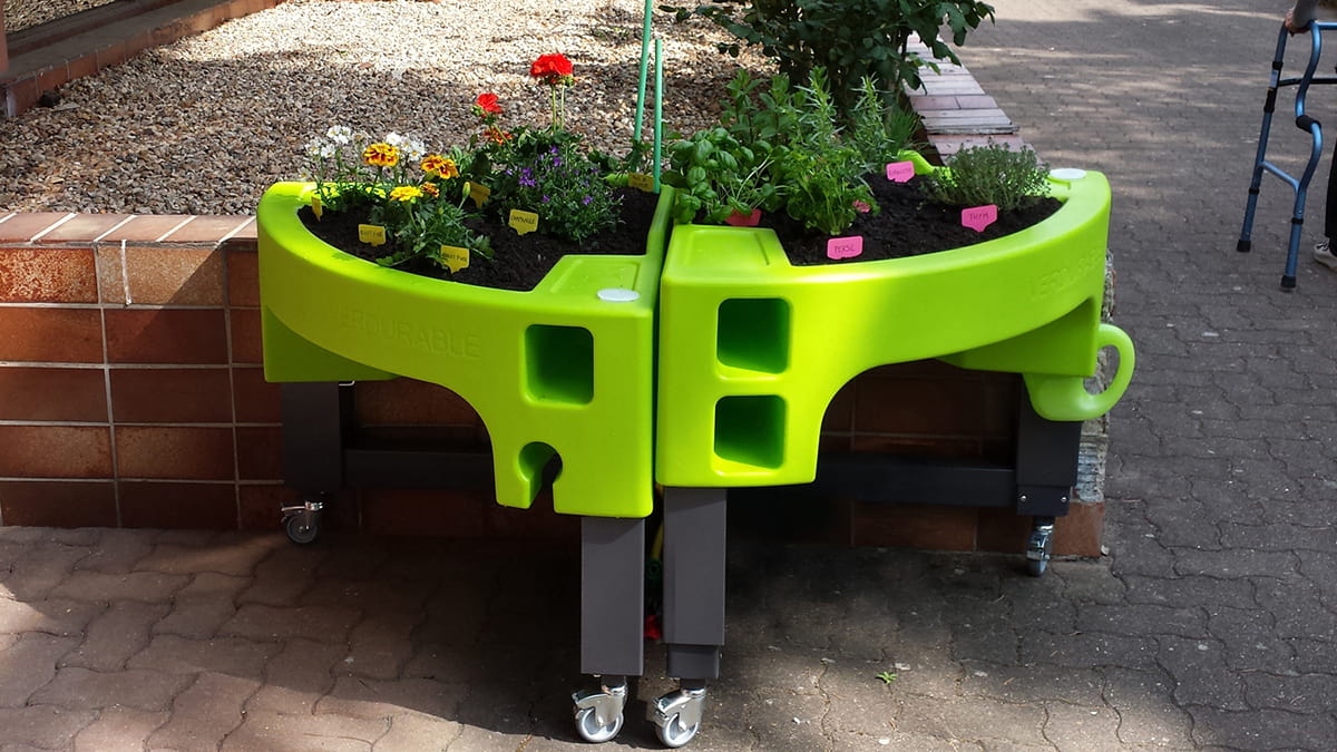 Un jardin ergonomique créé à l’EHPAD Jules Parent du CHD Stell